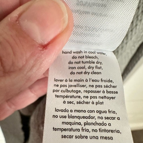 WEWOREWHAT XL/XXL Varsity woman grey cable knit soft quiet luxury cardigan - Picture 13 of 16